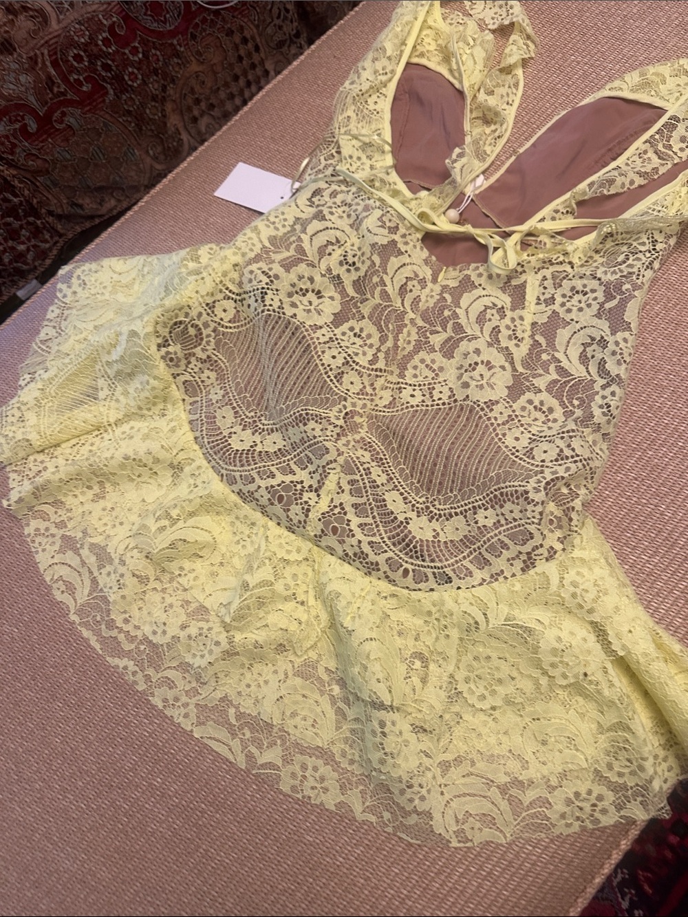 💜 #70 BNWT FOR LOVE & LEMONS Yellow Lace Ruffle Mini Dress $279 - Picture 10 of 12